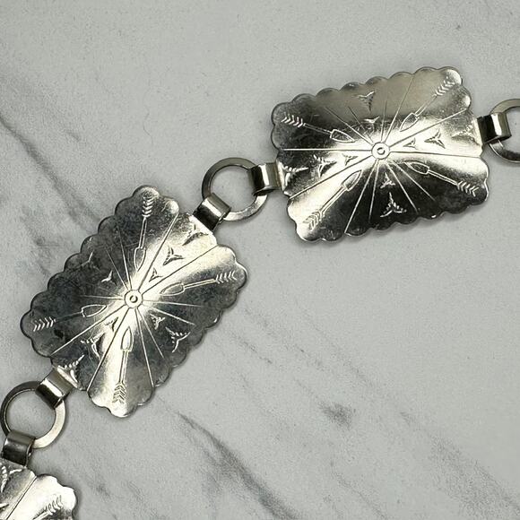 Vintage Southwestern Concho Silver Chain Belt XS/Small (XS/S) Western Boho ✨ - Picture 8 of 11